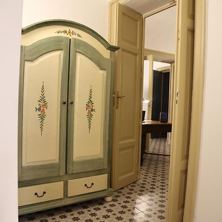 Charme In Centro - Tourist Rental Agrigento Exteriör bild