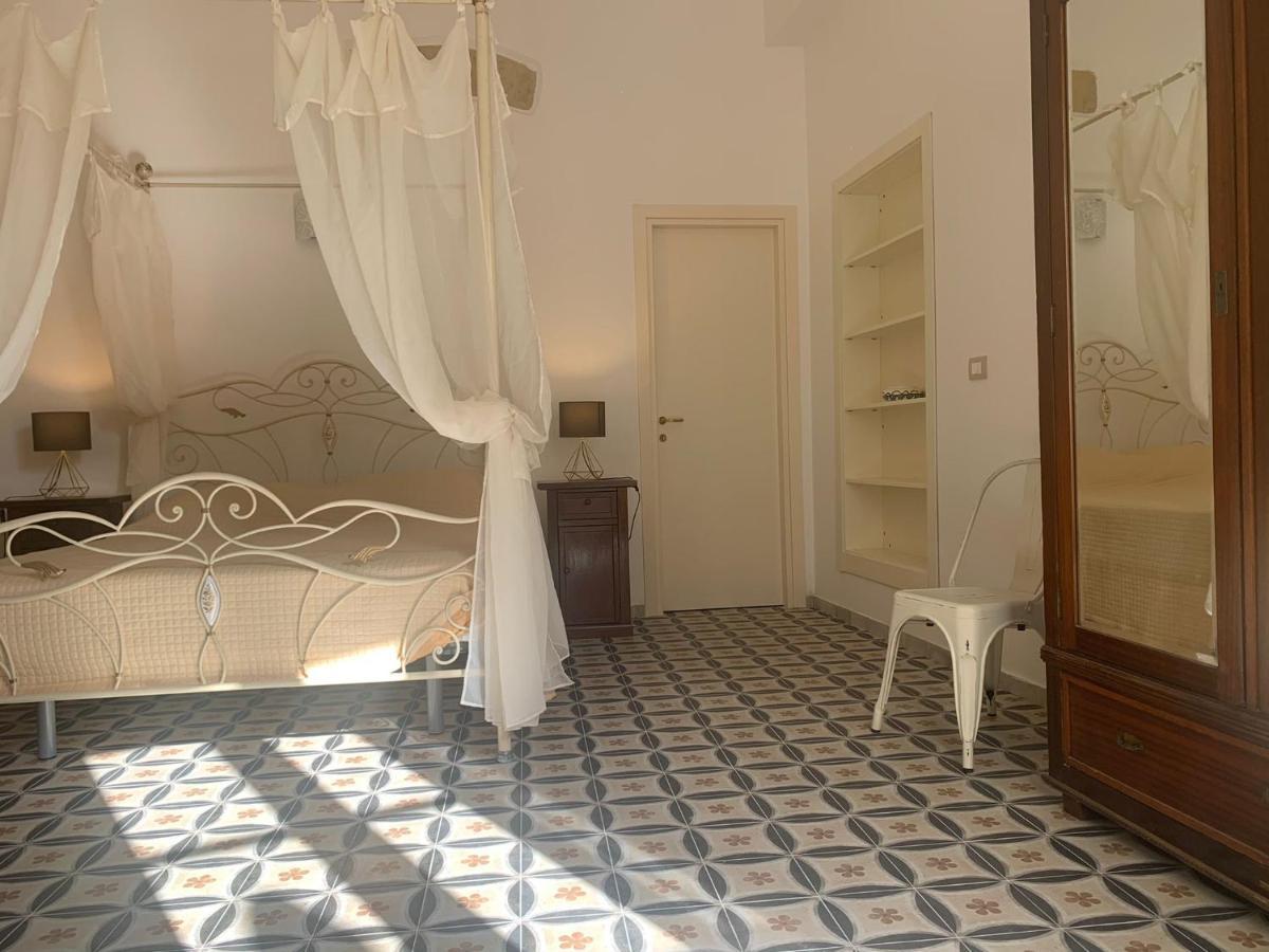 Charme In Centro - Tourist Rental Agrigento Exteriör bild