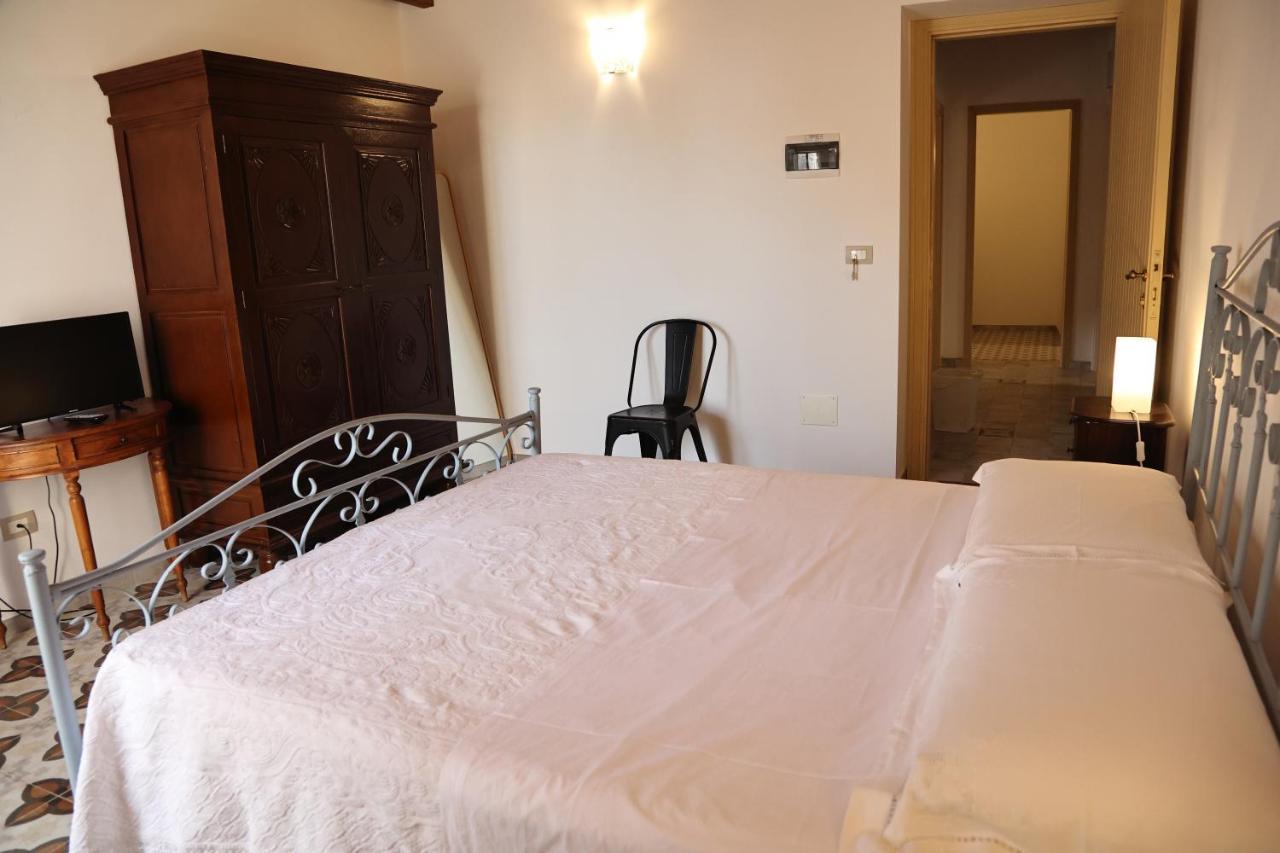 Charme In Centro - Tourist Rental Agrigento Exteriör bild